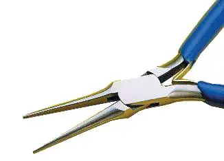 [294] Pince à bec demi-rond effilé lisse