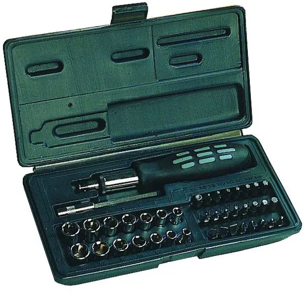 [C1040] Coffret de 40 pièces